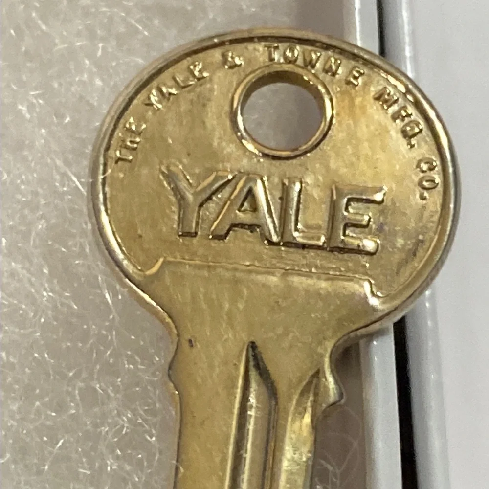 5 for $15 Yale Gold Key Cufflink